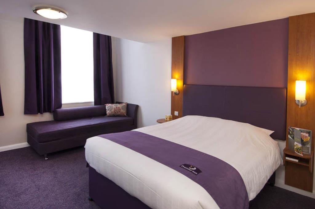 Premier Inn Birmingham City - Aston מראה חיצוני תמונה
